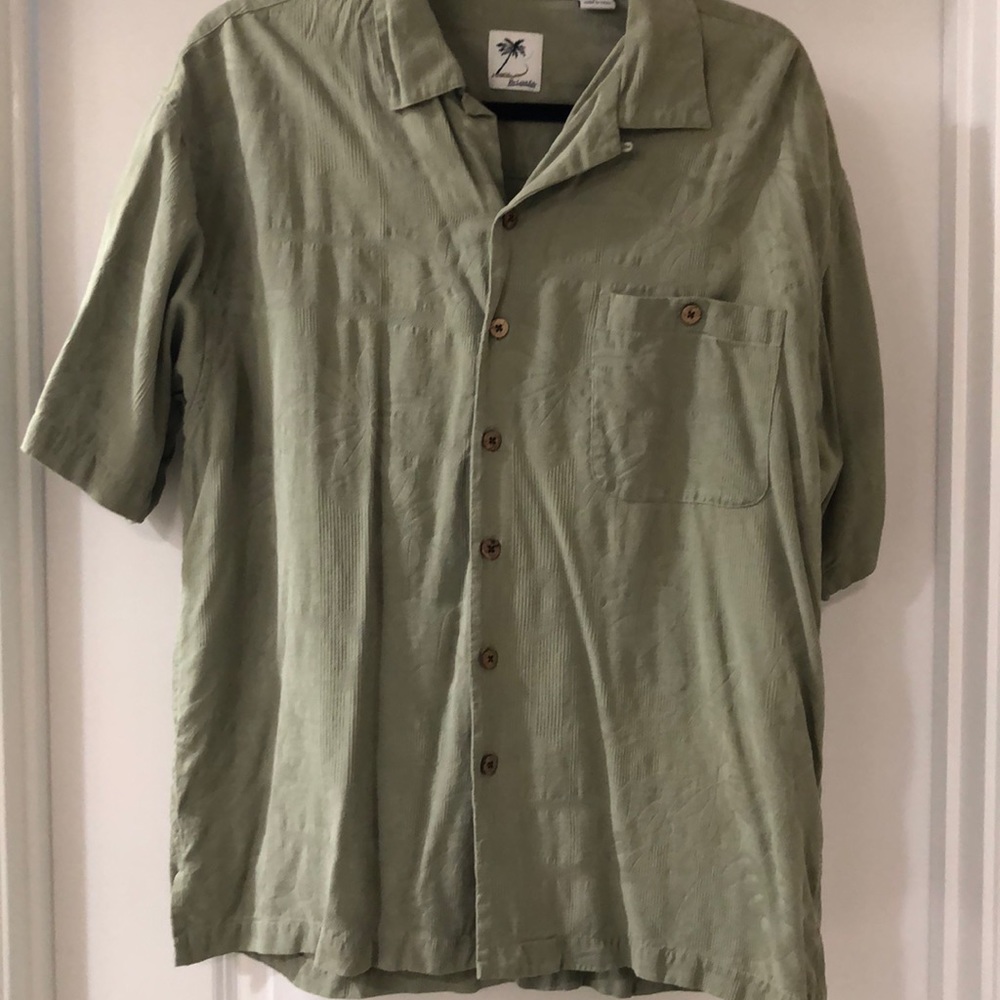 Men’s Aloha shirt